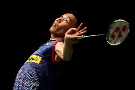 星空官方：健身房器材蹬腿机单位